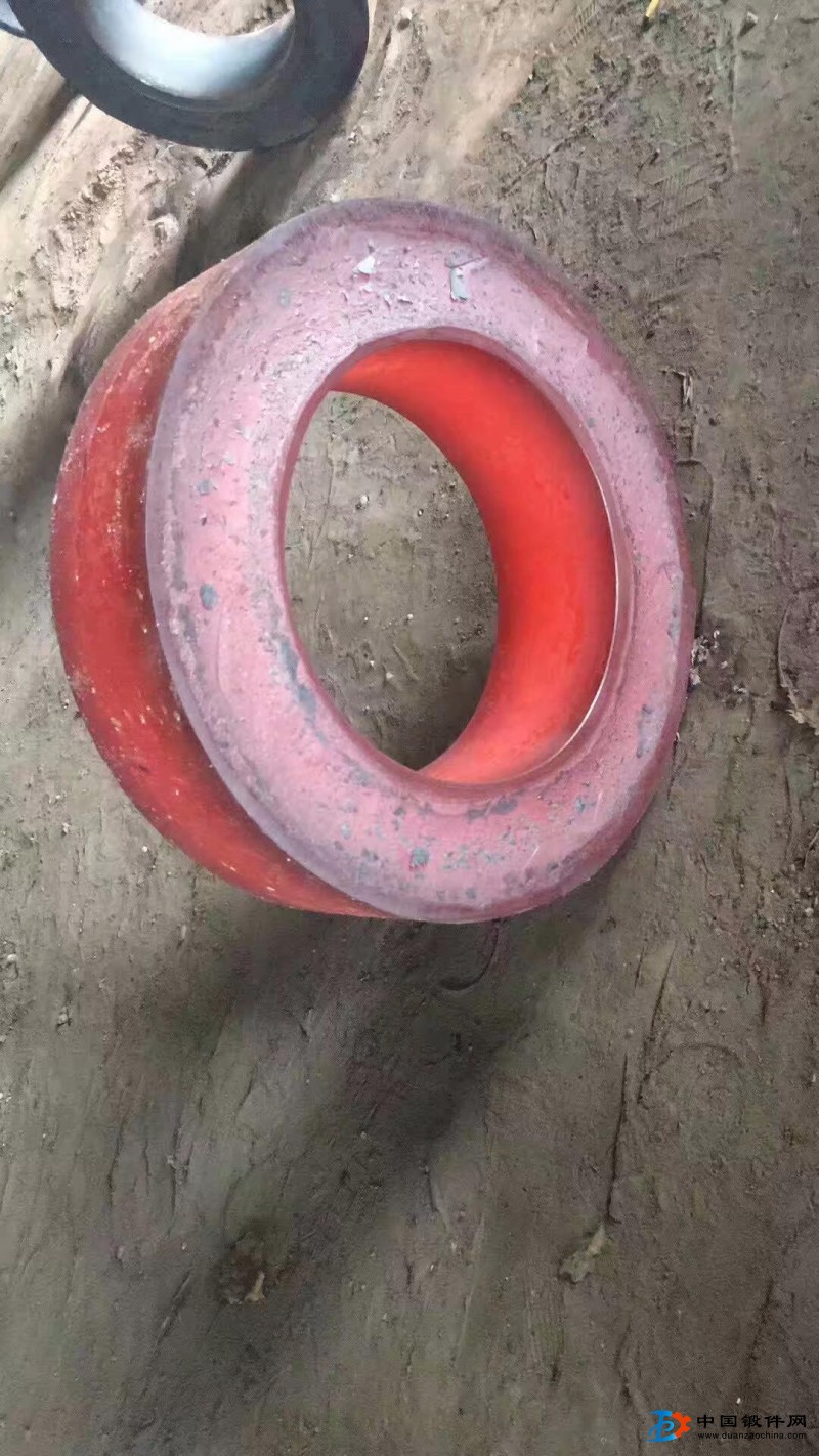 環形鍛件和自由鍛件
