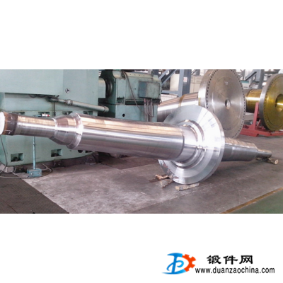 鍛造鼓風(fēng)機(jī)軸鍛件