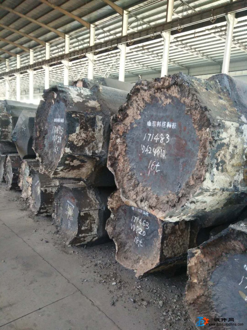 供應(yīng)各類連鑄圓鋼、鋼