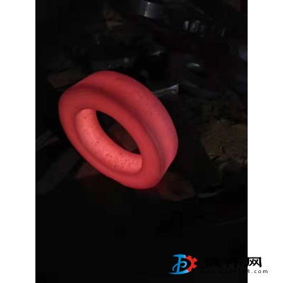 供應(yīng)模鍛件