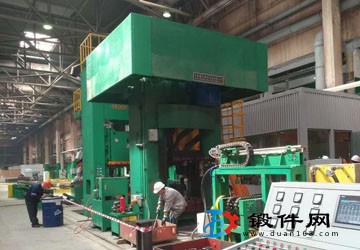 電動螺旋壓力機250噸鍛壓設備環保設備