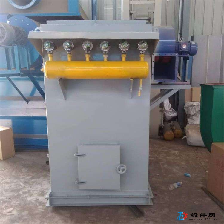 內(nèi)蒙古鄂爾多斯?jié)蓾櫞笮筒即龎m器
