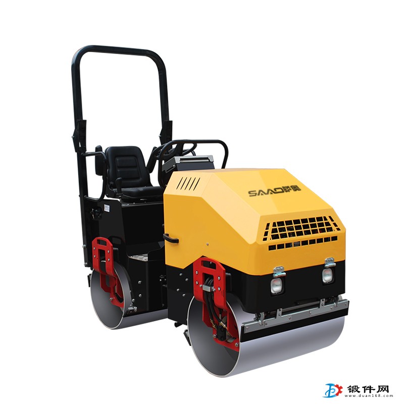 小型液壓壓路機廠家小型壓路機保養方法