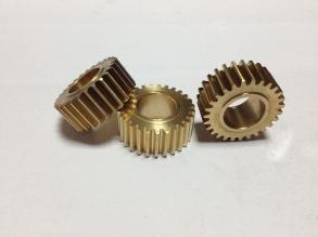 求購銅齒輪,高8mm,內孔2.48mm,13齒,外徑7.2mm