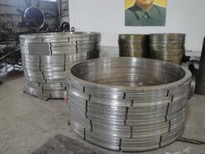 廠家定制大型非標(biāo)法蘭、大口徑法蘭、平焊法蘭、對焊法蘭